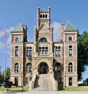 View of front of the Perry County Courthouse in New Lexington, Ohio prior to 2023 renovation start.